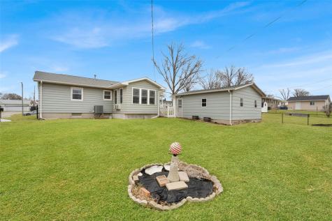 1645 A Avenue Marion IA 52302