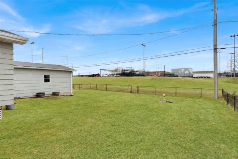 1645 A Avenue Marion IA 52302