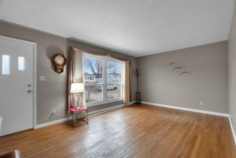 1645 A Avenue Marion IA 52302