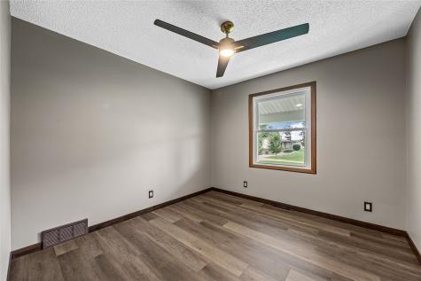 7405 Beverly Road SW Fairfax IA 52228