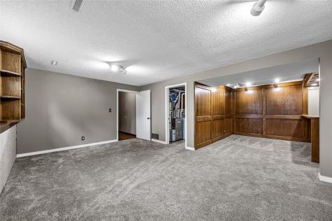 7405 Beverly Road SW Fairfax IA 52228
