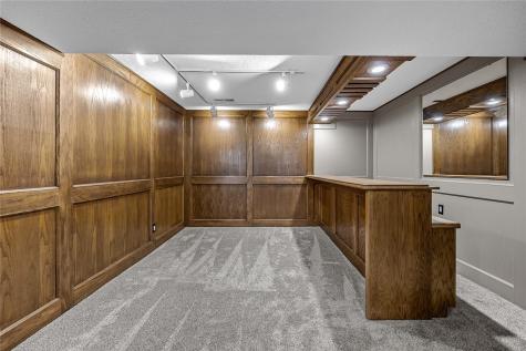 7405 Beverly Road SW Fairfax IA 52228