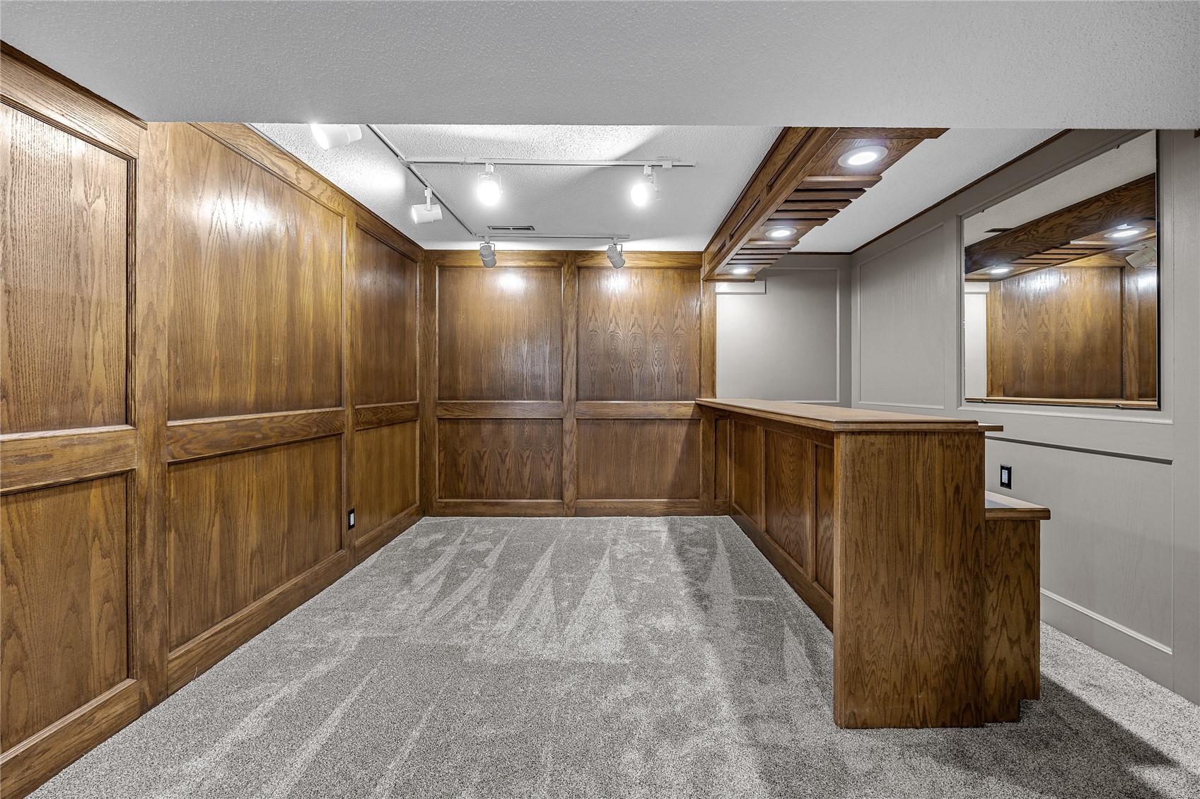 7405 Beverly Road SW Fairfax IA 52228