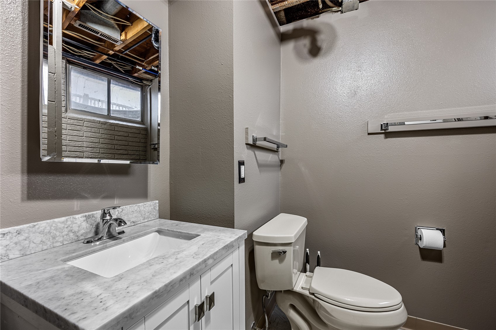 7405 Beverly Road SW Fairfax IA 52228
