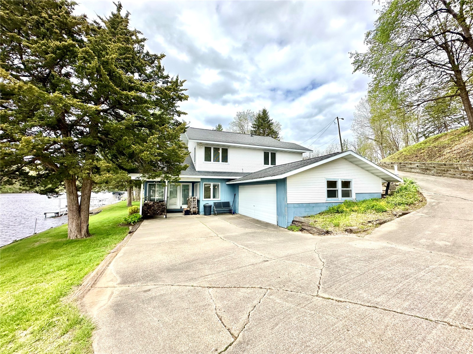 20879 263rd Street Manchester IA 52057
