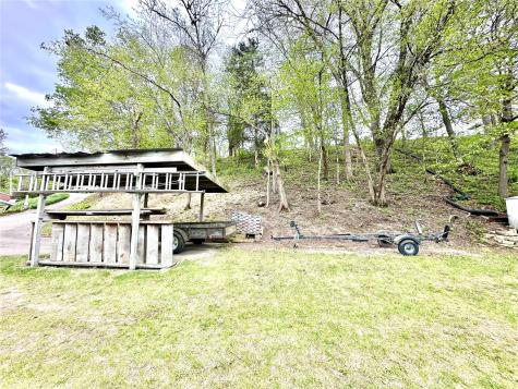 20879 263rd Street Manchester IA 52057