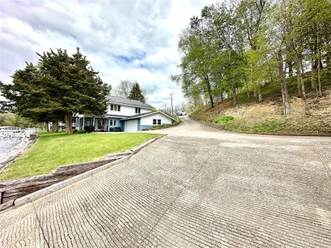 20879 263rd Street Manchester IA 52057