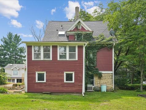 313 2nd Street NW Mt Vernon IA 52314