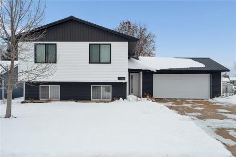 1620 Hillcrest Court Marion IA 52302