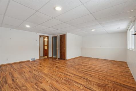 1620 Hillcrest Court Marion IA 52302