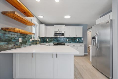 1620 Hillcrest Court Marion IA 52302