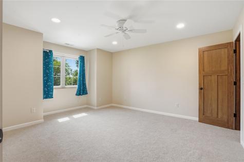 981 44th Street SE Cedar Rapids IA 52403