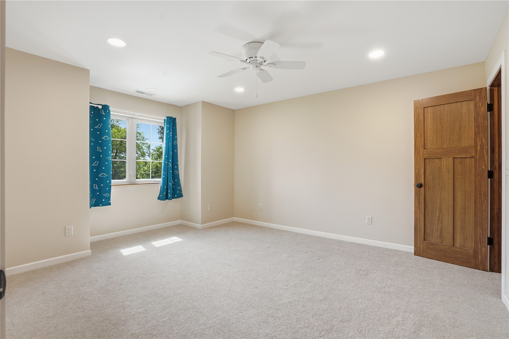 981 44th Street SE Cedar Rapids IA 52403