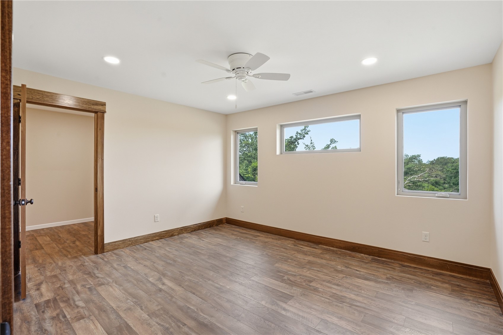 981 44th Street SE Cedar Rapids IA 52403