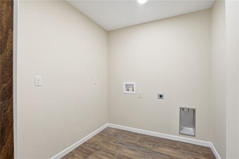 981 44th Street SE Cedar Rapids IA 52403