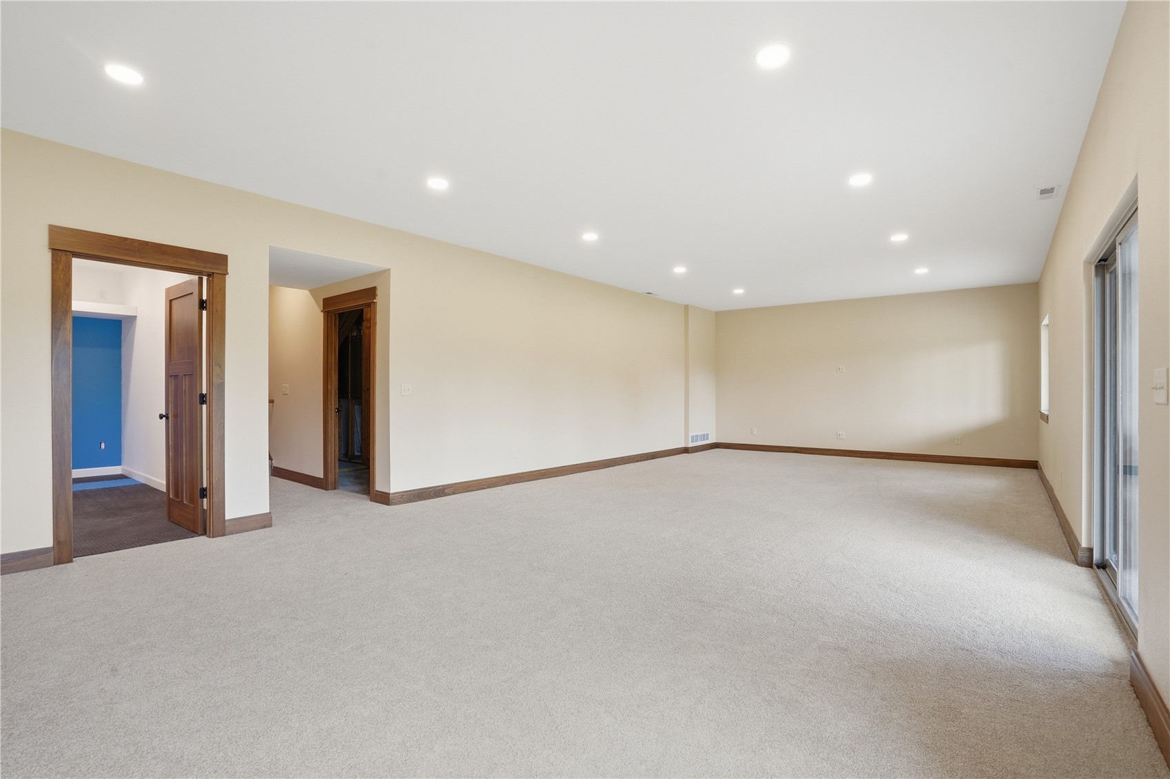 981 44th Street SE Cedar Rapids IA 52403