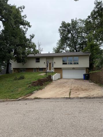 3624 Terrace Hill Drive NE Cedar Rapids IA 52402