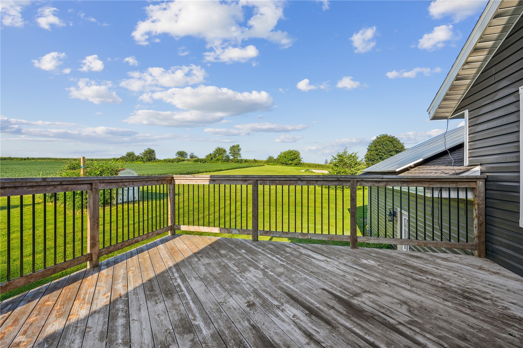 425 3rd Street SW Swisher IA 52338