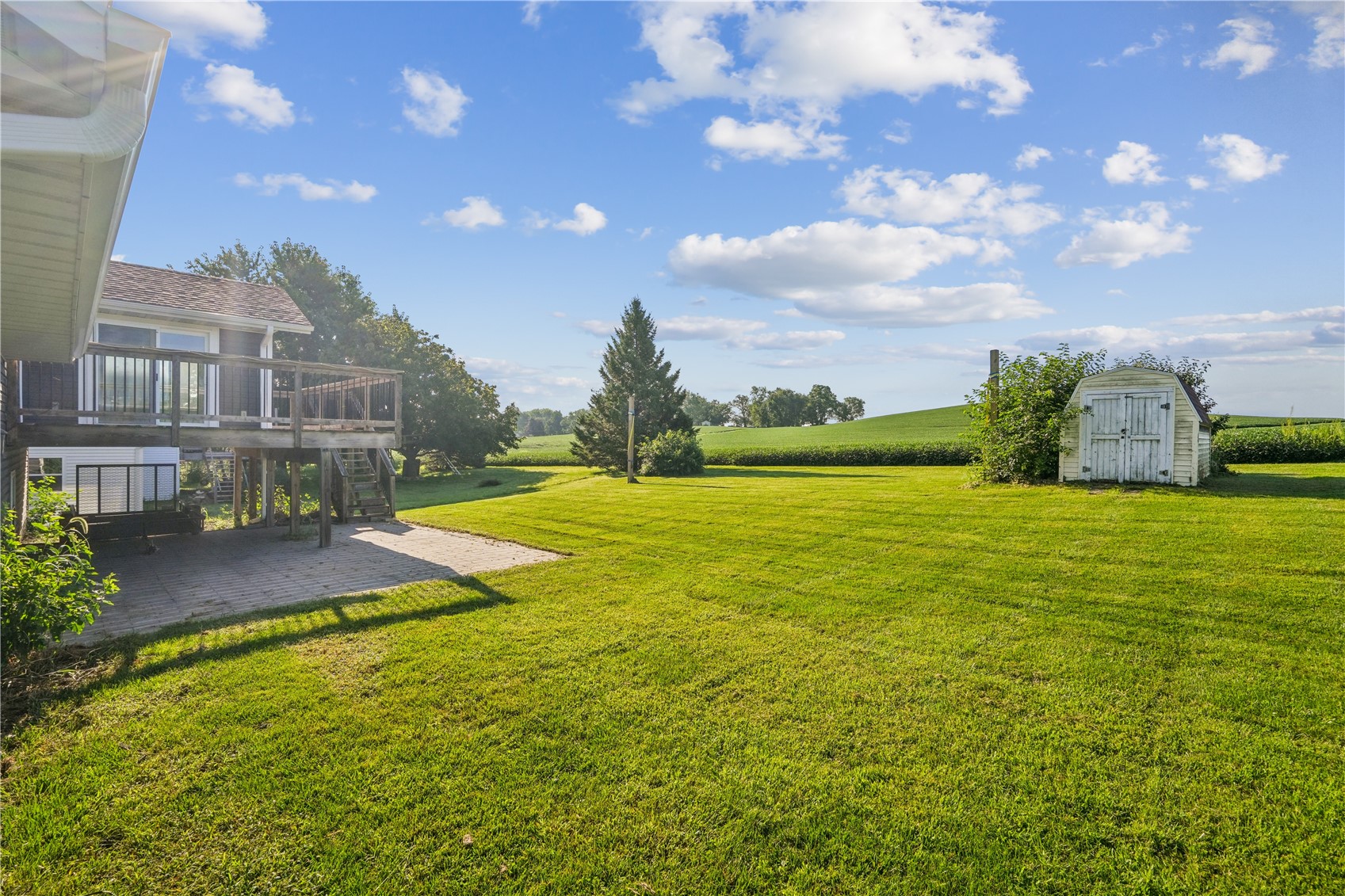 425 3rd Street SW Swisher IA 52338