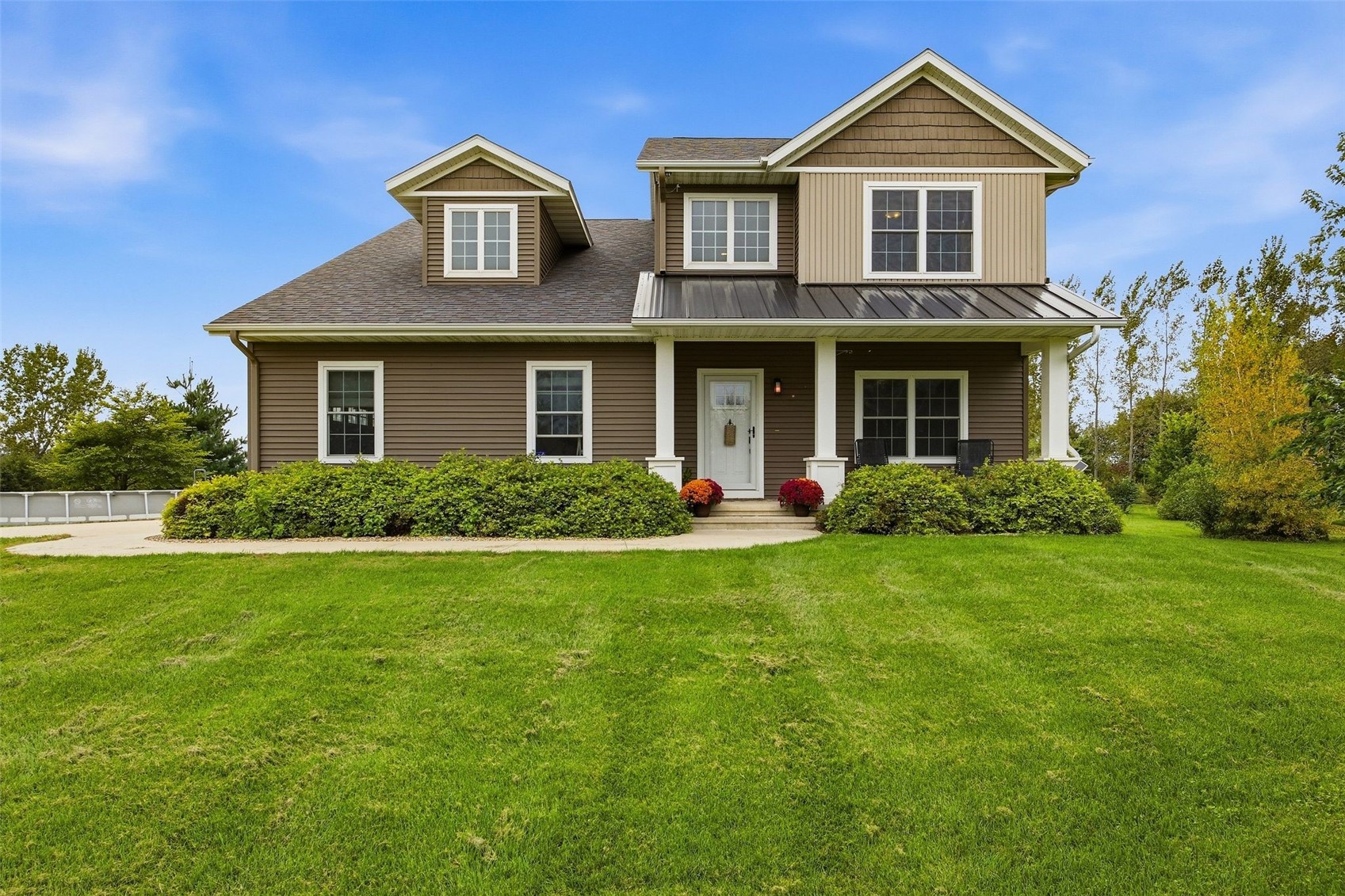 8201 218th Avenue Martelle IA 52305