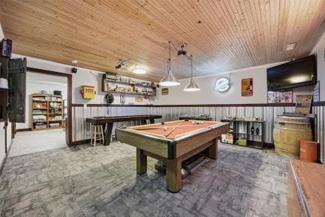 8201 218th Avenue Martelle IA 52305