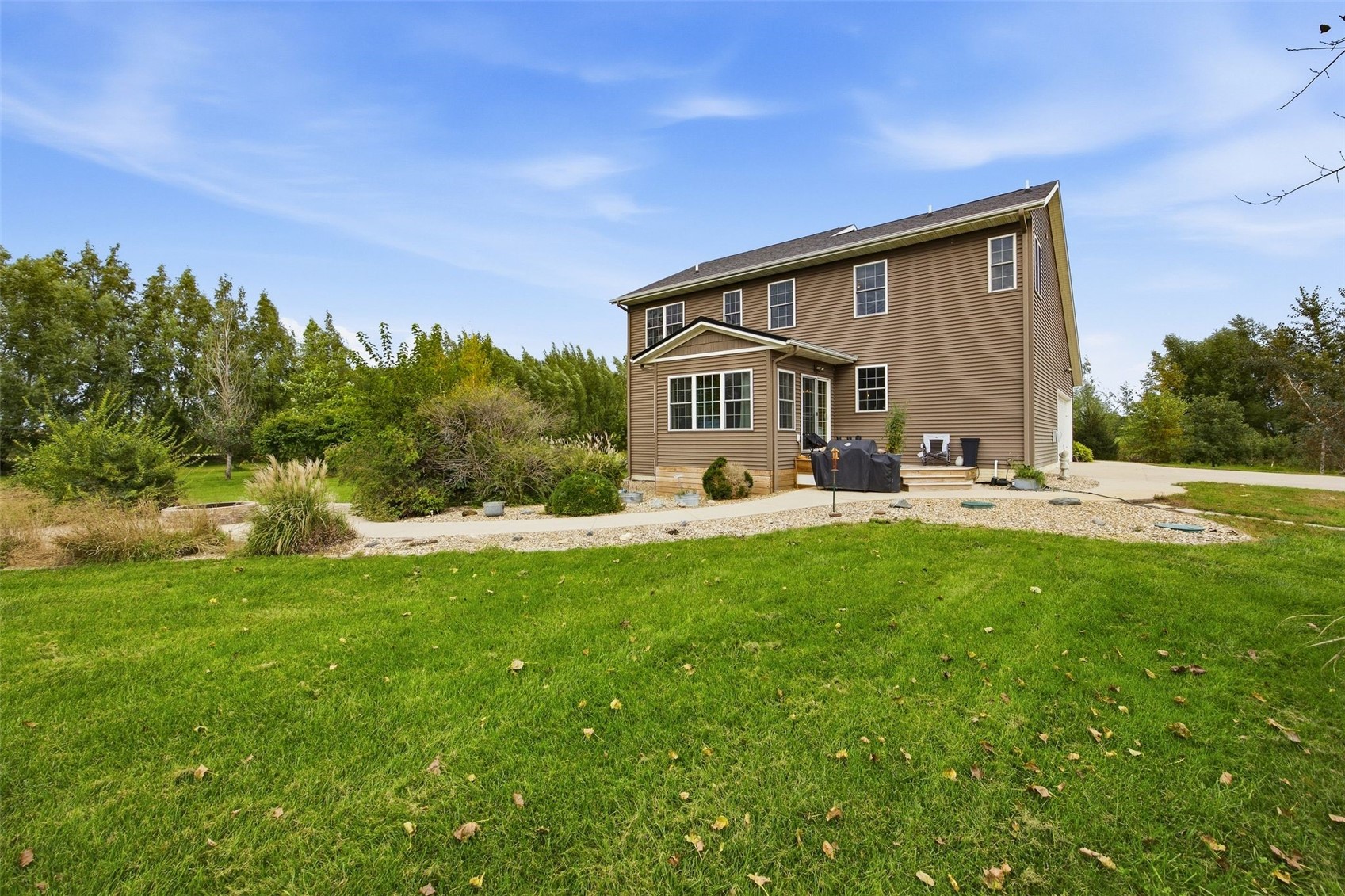 8201 218th Avenue Martelle IA 52305