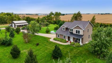 8201 218th Avenue Martelle IA 52305