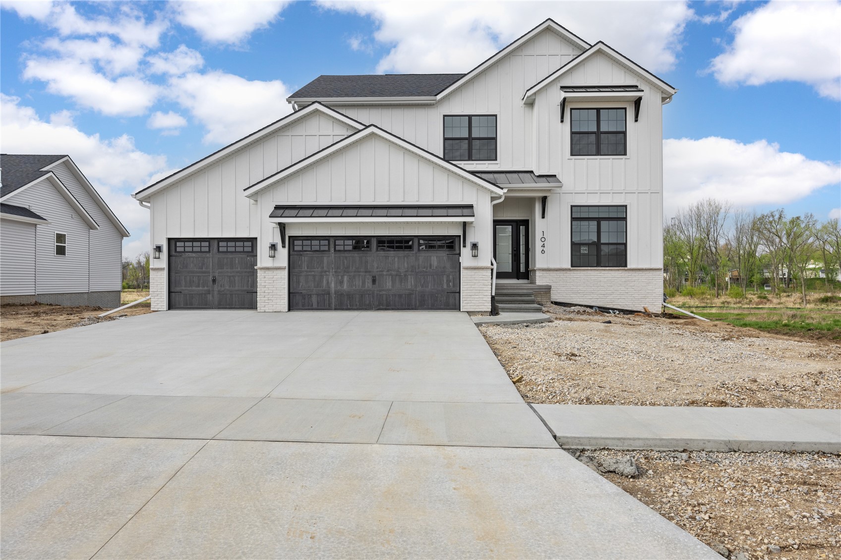 219 Meadows Field Drive NE Cedar Rapids IA 52402