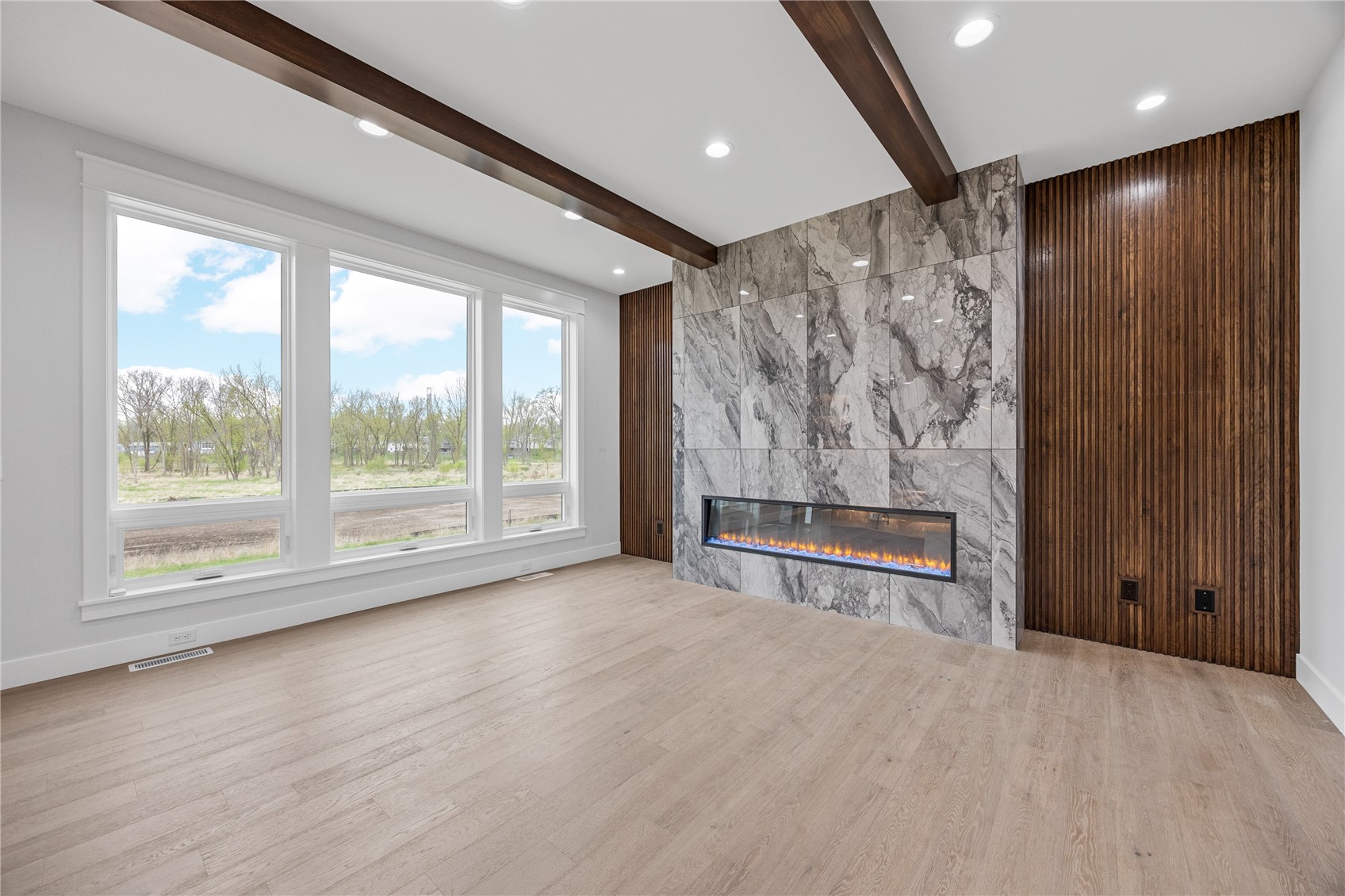 219 Meadows Field Drive NE Cedar Rapids IA 52402