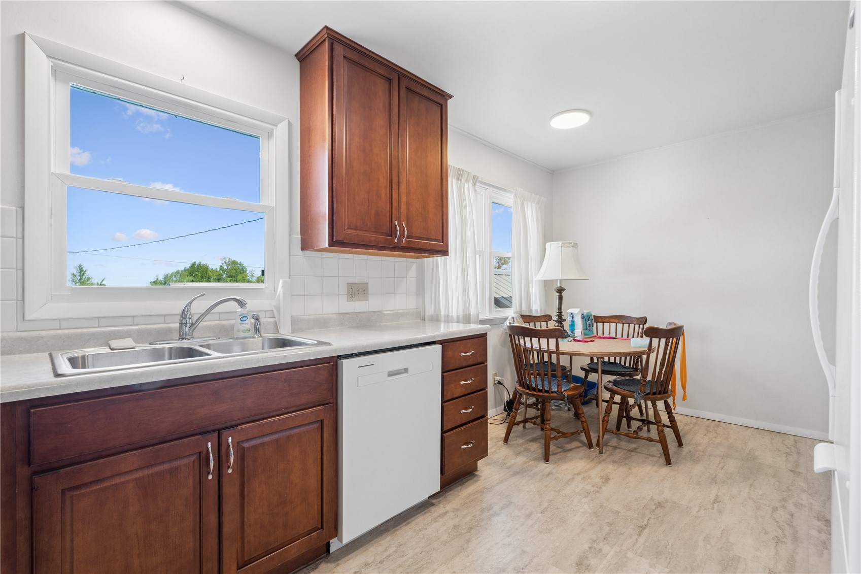 406 W 1st Street Mechanicsville IA 52306
