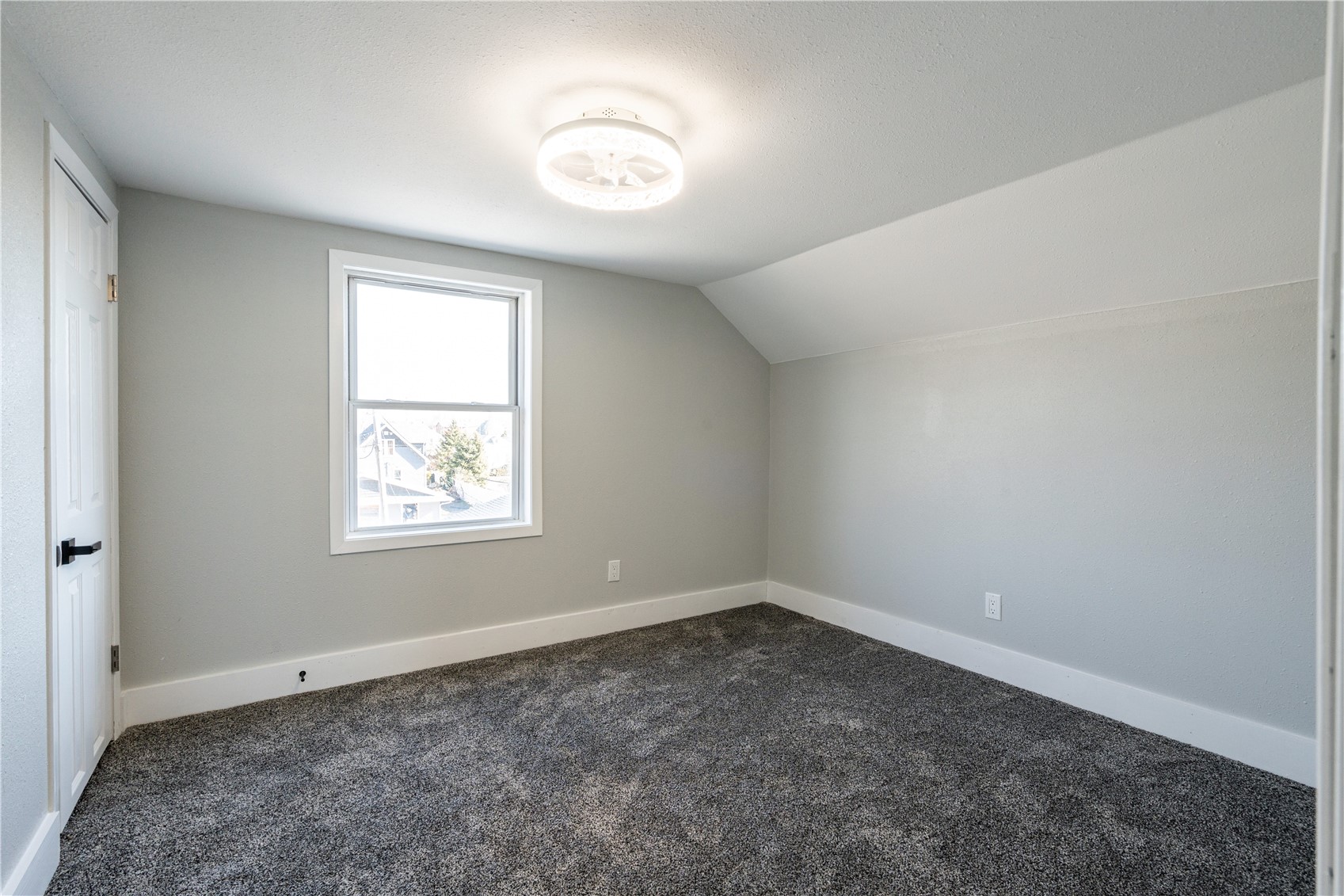 634 16th Avenue SW Cedar Rapids IA 52404