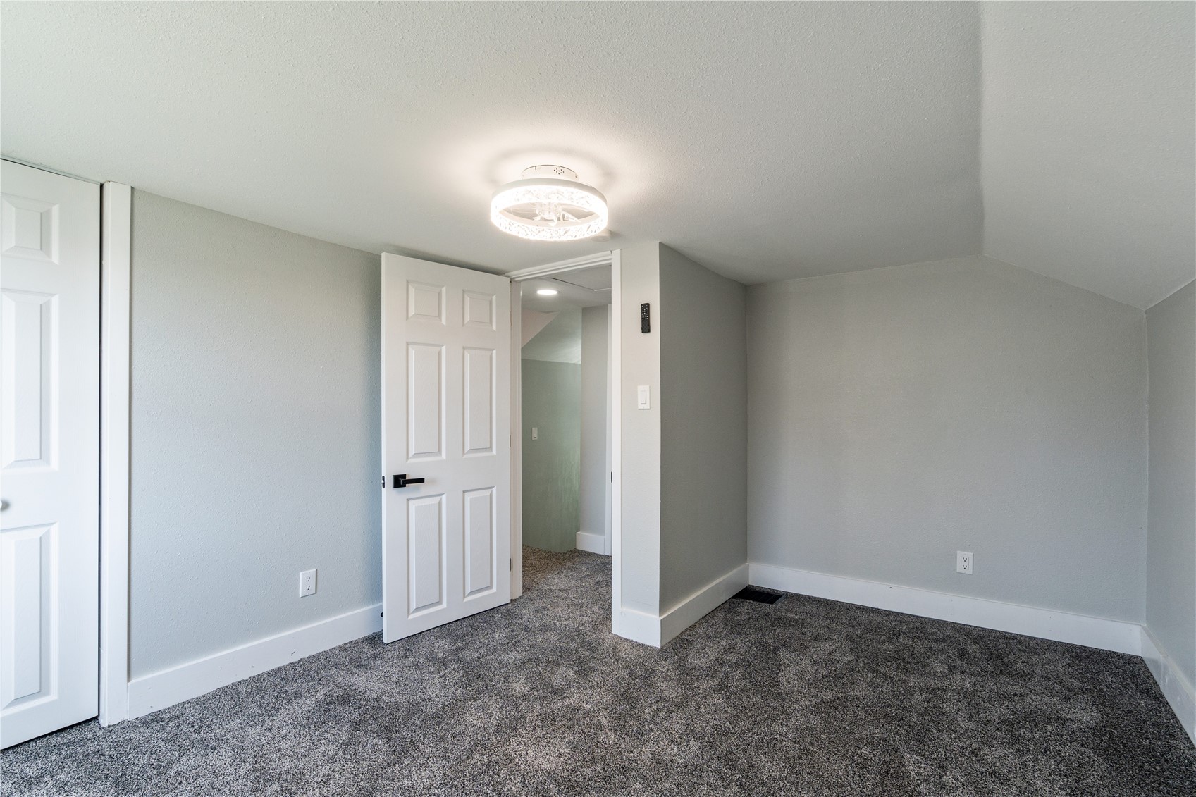 634 16th Avenue SW Cedar Rapids IA 52404