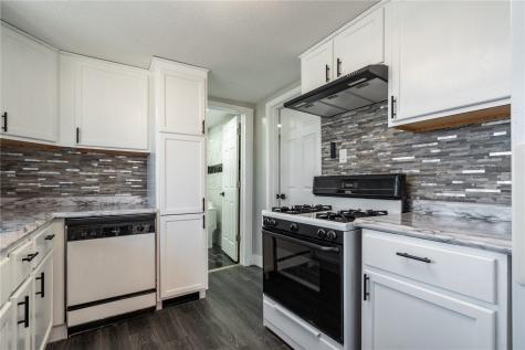 634 16th Avenue SW Cedar Rapids IA 52404