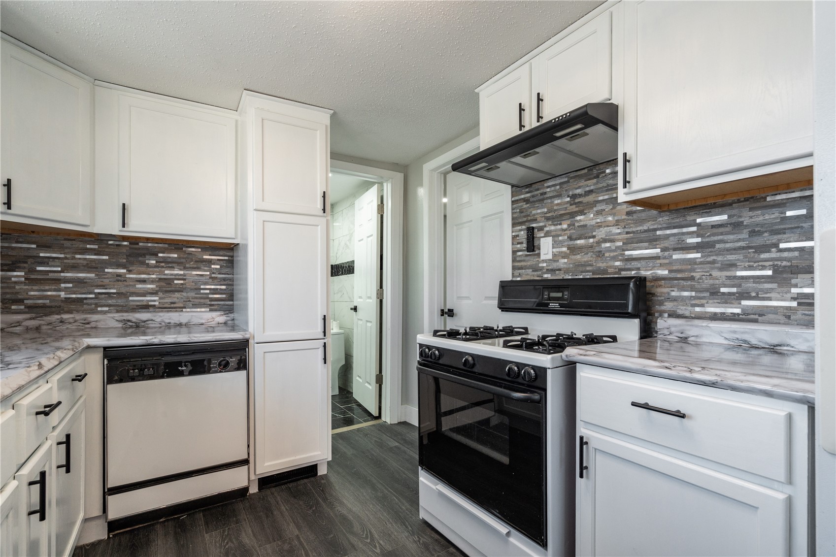 634 16th Avenue SW Cedar Rapids IA 52404