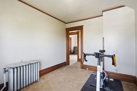 615 4th Street SW Cedar Rapids IA 52404