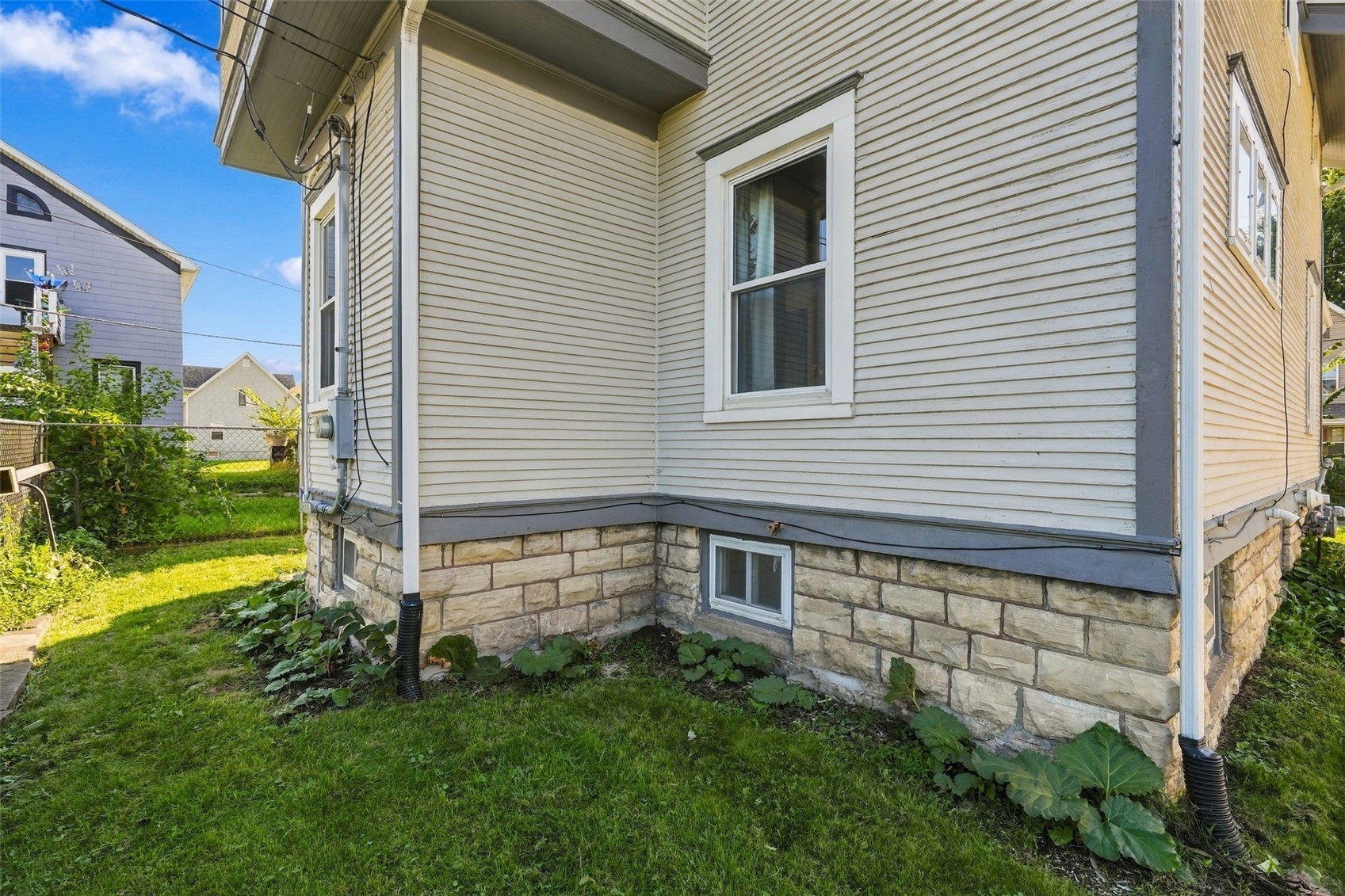 615 4th Street SW Cedar Rapids IA 52404
