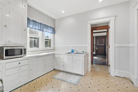 615 4th Street SW Cedar Rapids IA 52404