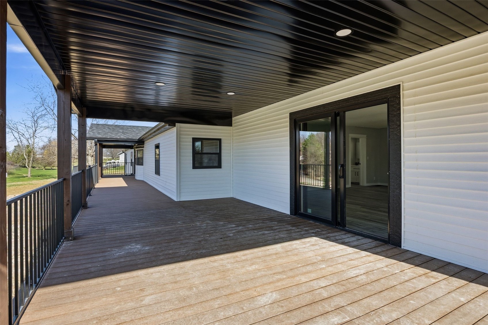 714 Regal Ridge Court Lisbon IA 52253