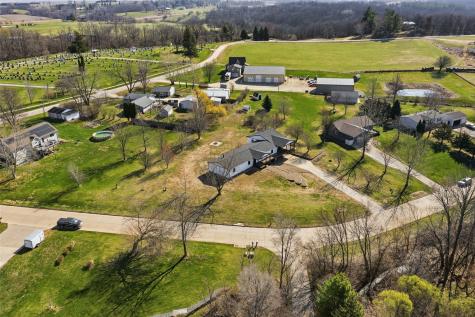 714 Regal Ridge Court Lisbon IA 52253