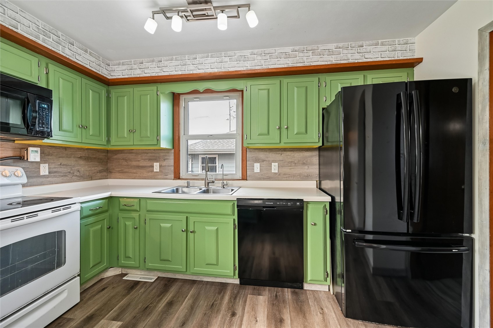 304 South Street Urbana IA 52345