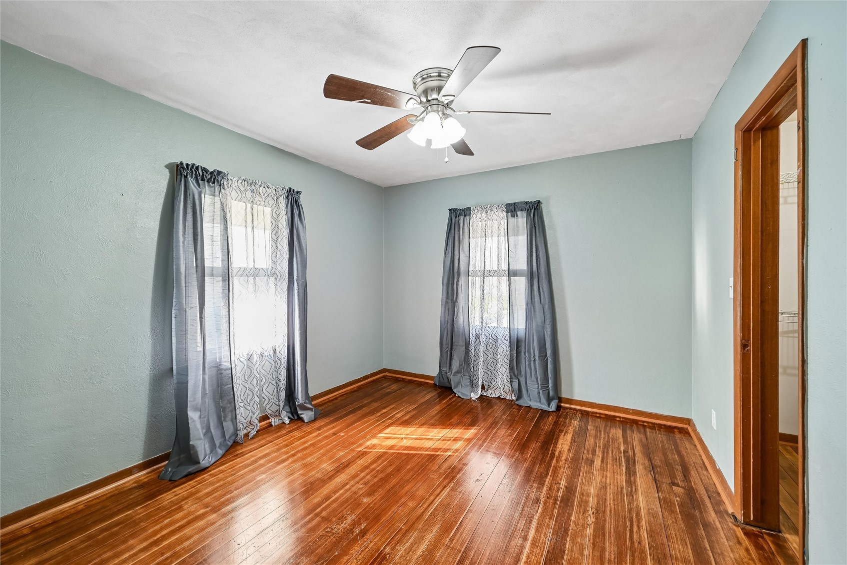 304 South Street Urbana IA 52345