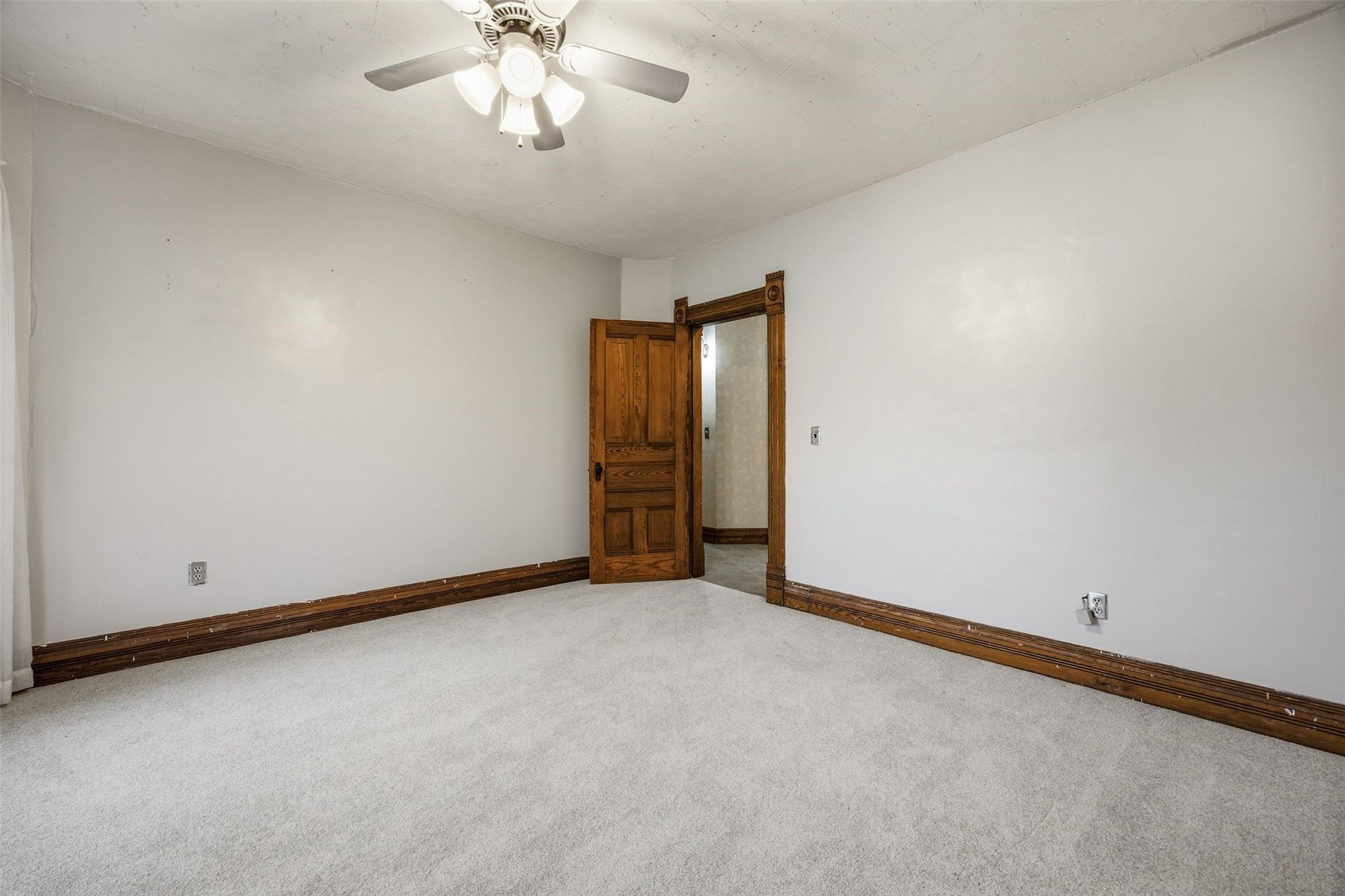 308 E 6th Street West Liberty IA 52776