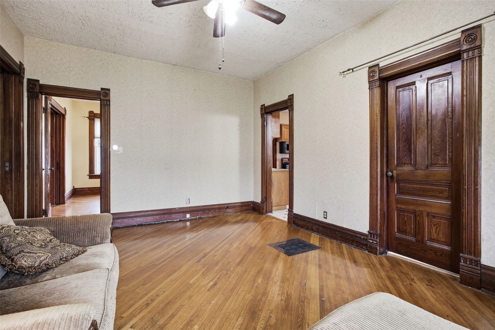 308 E 6th Street West Liberty IA 52776