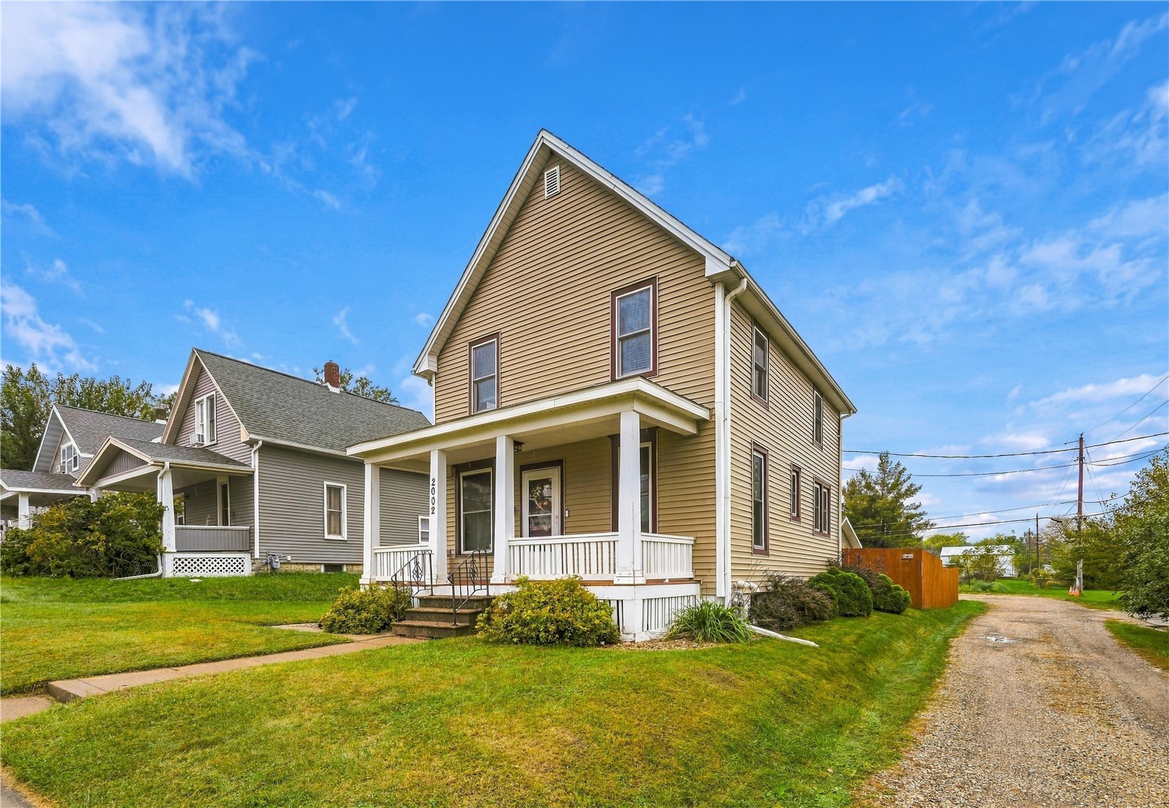2002 2nd Street SW Cedar Rapids IA 52404