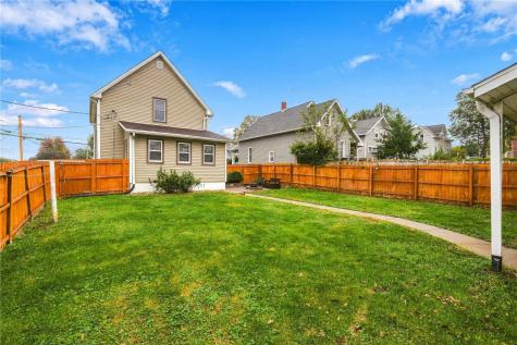 2002 2nd Street SW Cedar Rapids IA 52404