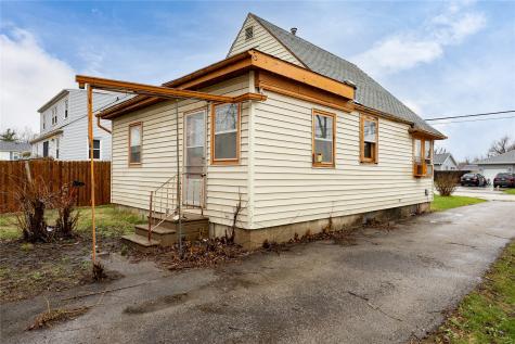 1205 33rd Street NE Cedar Rapids IA 52402
