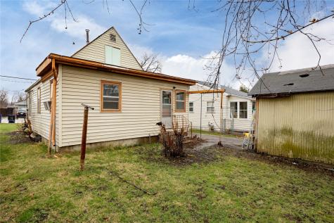 1205 33rd Street NE Cedar Rapids IA 52402