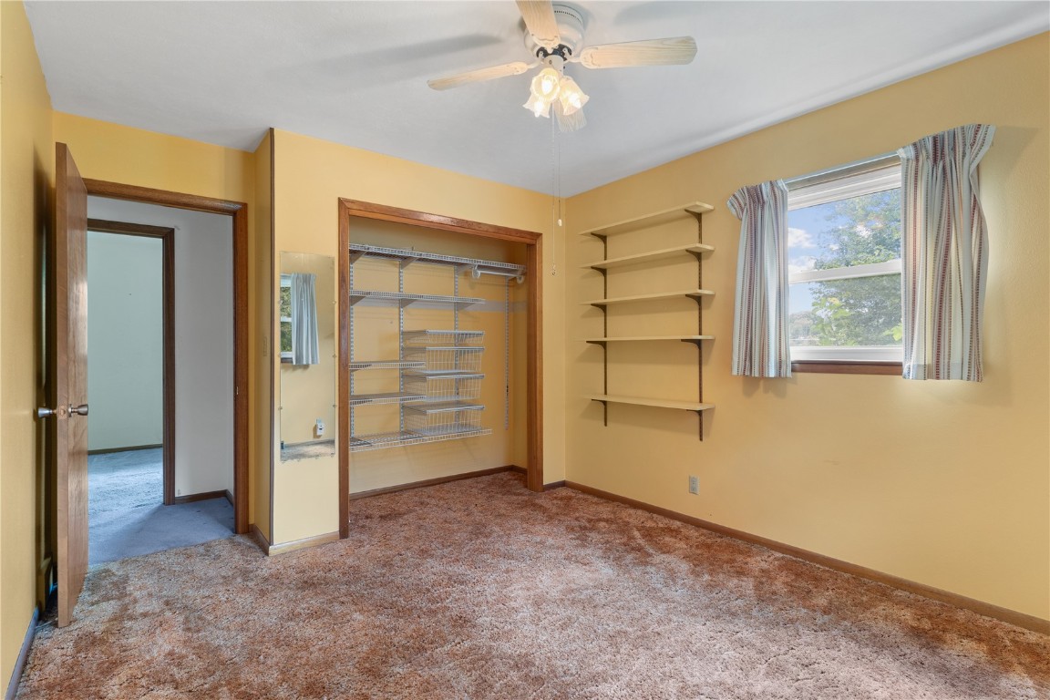 1721 34th Street NE Cedar Rapids IA 52402