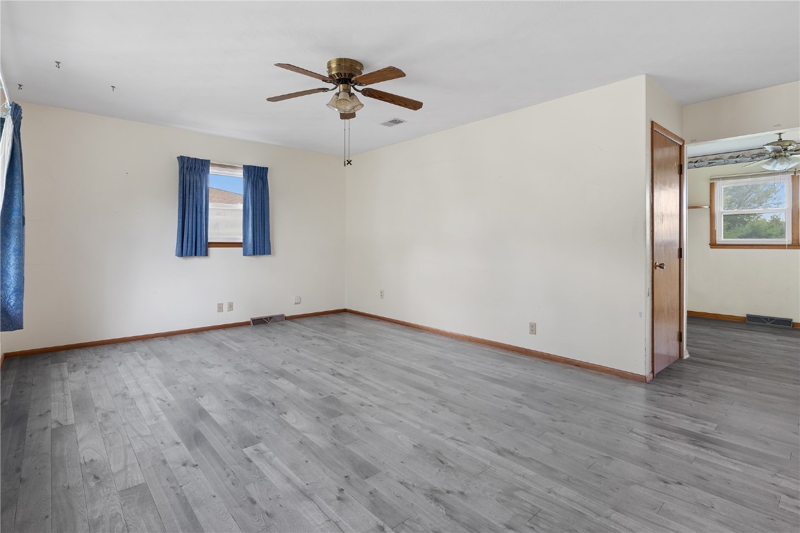 1721 34th Street NE Cedar Rapids IA 52402