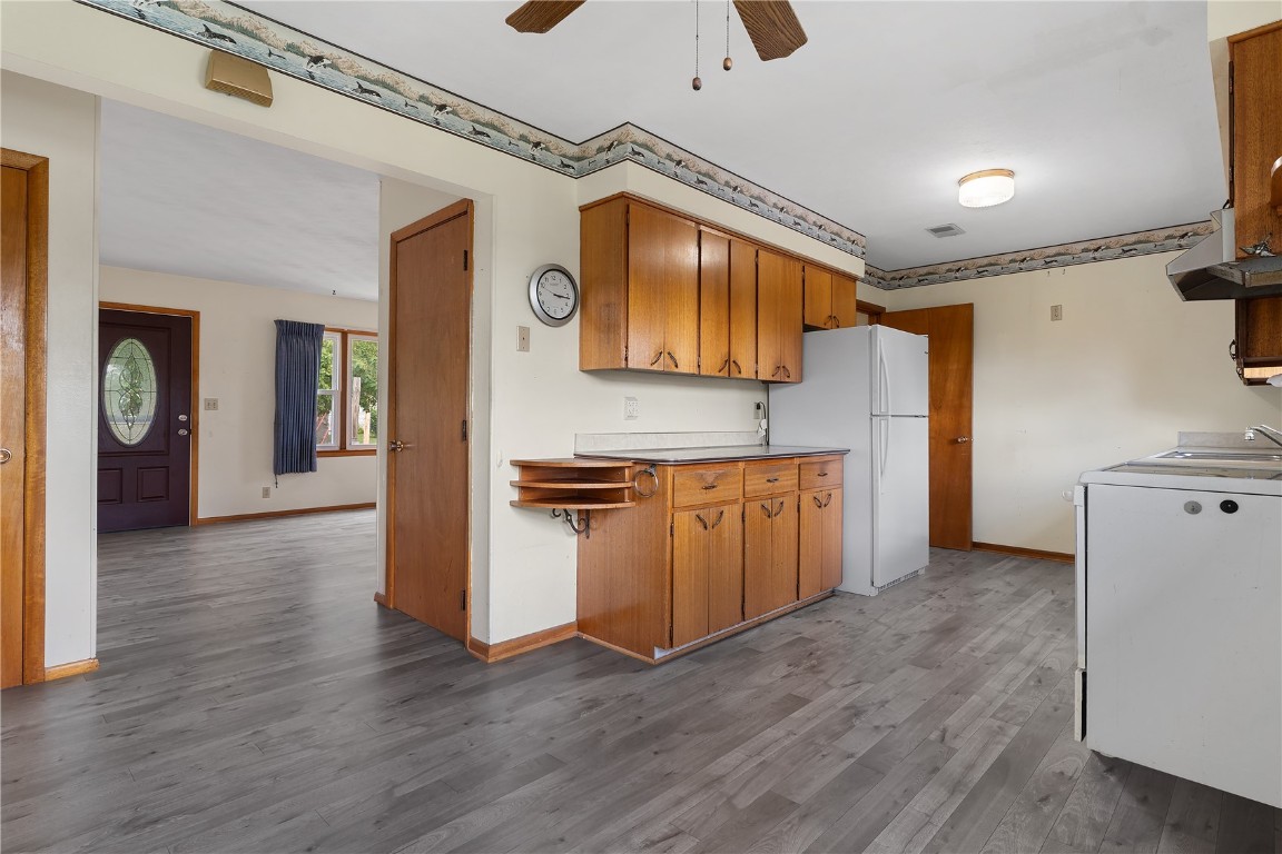 1721 34th Street NE Cedar Rapids IA 52402